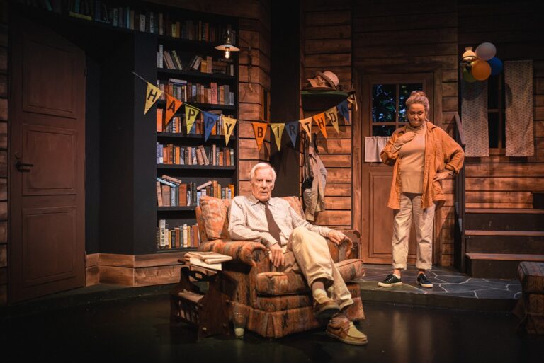 PE 28.11. KULTALAMPI, RAUMAN TEATTERI